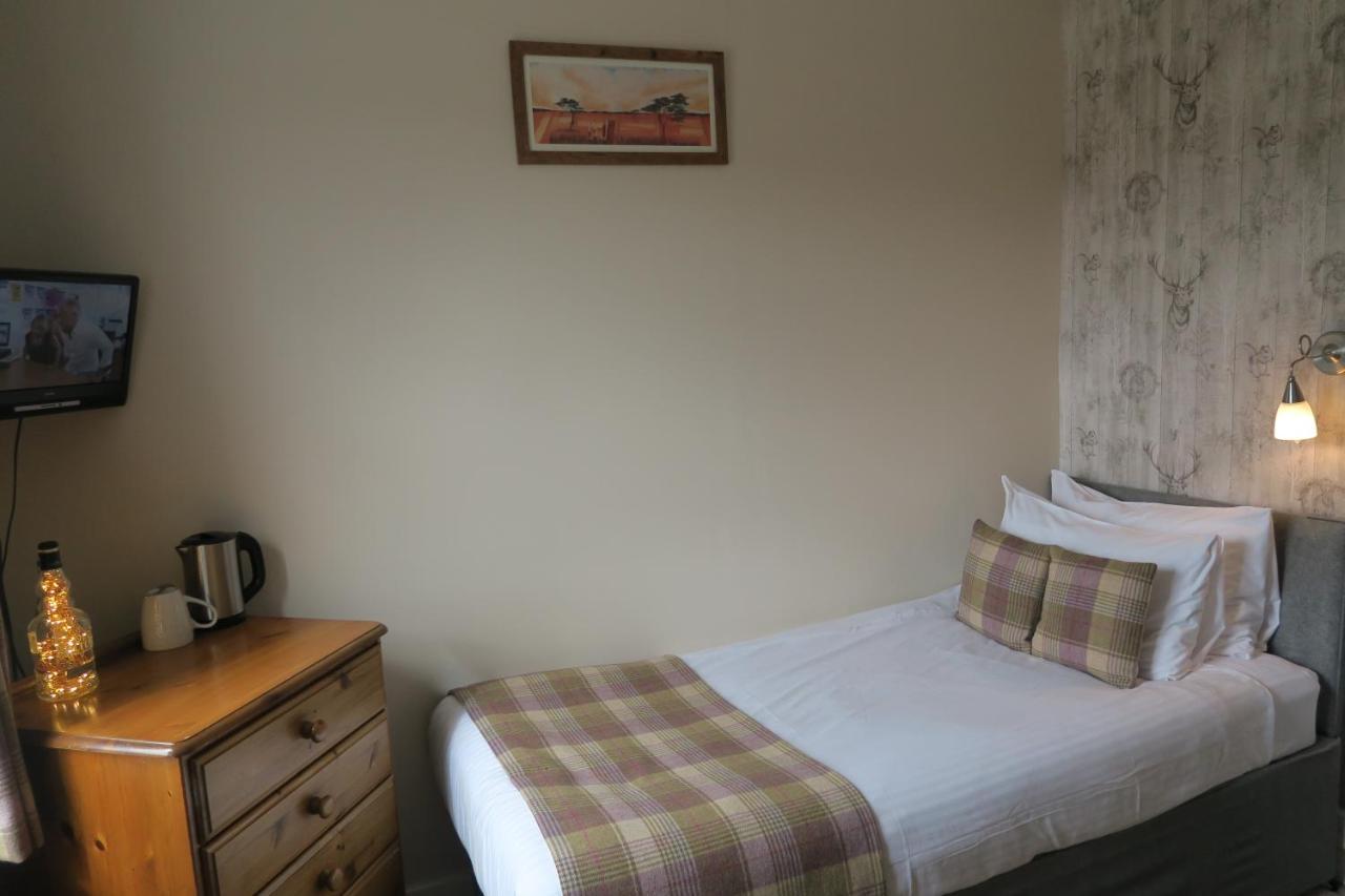 Ben Loyal Hotel Тонг Экстерьер фото